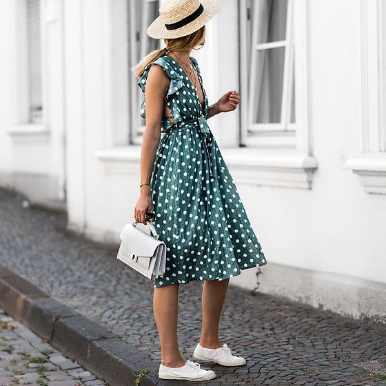 Stílusiskola: a nyár kedvencei a pöttyös ruhadarabok -  -  - divat, nyár, outfit, pöttyös, 