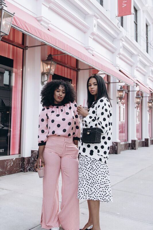 Stílusiskola: a nyár kedvencei a pöttyös ruhadarabok -  -  - divat, nyár, outfit, pöttyös, 