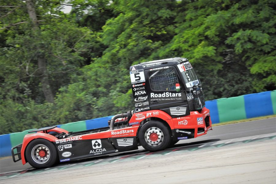 Hazai közönség előtt állt dobogóra Kiss Norbert - Autó & Motor - MOBILITY - kamion, kiss norbert, kiss norbi, verseny, 