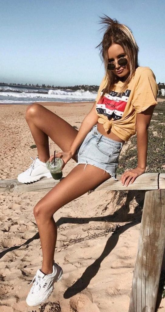 Stílusiskola: 10 csodás outfit vízpartra -  -  - divat, nyár, nyaralás, outfit, stílus, víz, vízpart, 