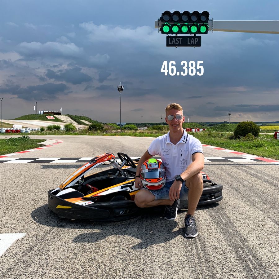 Az ország legmenőbb gokart pályája - Új pályacsúcs a drivingcampen - Autó & Motor - MOBILITY - drivingcamp, gender racing team, gokart, rónai tamás, 