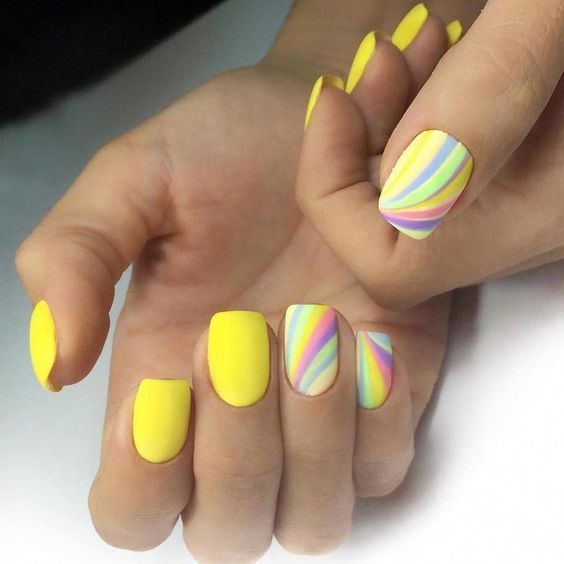 Top10: csodás manikűr ötletek, amelyek tökéletesen illenek a nyárhoz -  -  - köröm, manikűr, nyár, színes, vidám, 