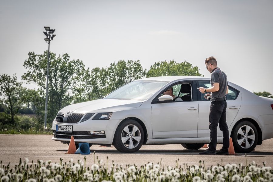 Hűsítő nyári kedvezmények a drivingcamp-en - Autó & Motor - MOBILITY - drivingcamp, kedvezmények, nyár, vezetéstechnika, vezetéstechnikai tréning, 