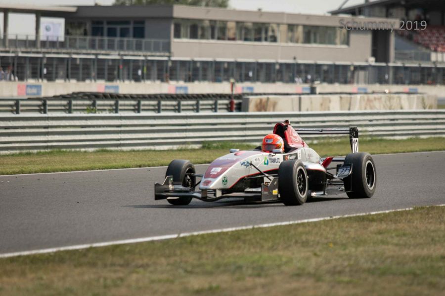 A fiatalokkal a frontvonalban - Autó & Motor -  - fia, gender racing team, grt, verseny, 