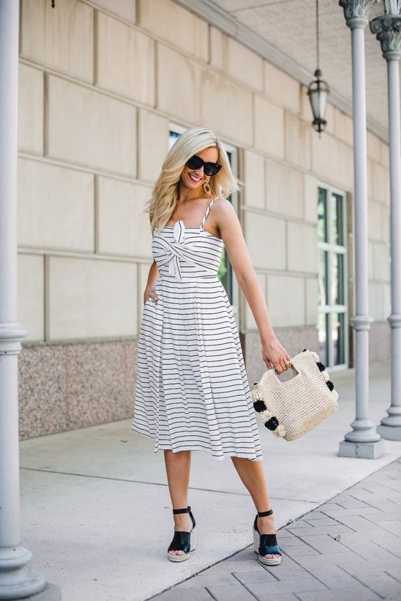 Stílusiskola: mindenképpen be kell szerezned egy csíkos ruhát -  -  - csíkos, csíkos ruha, divat, outfit, stílus, 