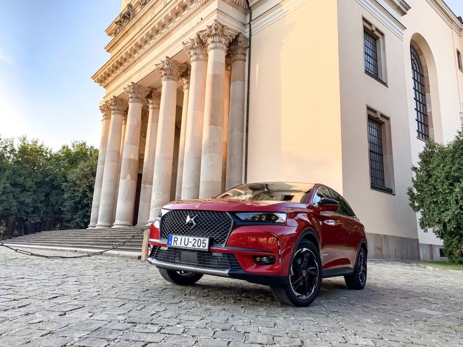 A francia elegancia titka - Kipróbáltuk a DS7-et - Autó & Motor - MOBILITY - autó, ds, ds7, teszt, 