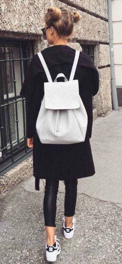 Stílusiskola: fekete-fehér szettek az őszi szezonra -  -  - divat, fehér, fekete, outfit, stílus, 