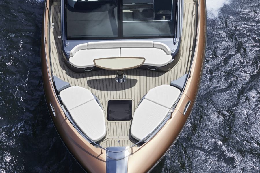 Ettől a lexustól garantáltan leesik az álla: itt az LY 650 luxusyacht - Autó & Motor -  - lexus, lexus yacht, 