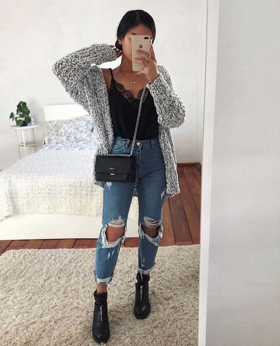 Stílusiskola: így viselj ősszel szaggatott farmerokat -  -  - divat, outfit, ősz, stílus, szaggatott farmer, 