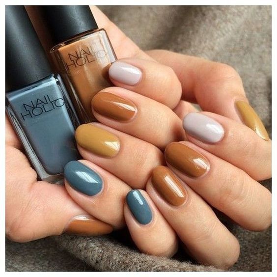 TOP10: Őszi köröm trendek a föld színeivel -  -  - köröm minták, köröm ötletek, körömlakk színek, körömlakkok, manikűr, 