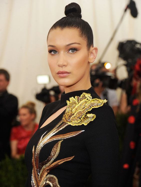 Top10: frizura ötletek Bella Hadidtól -  -  - bella hadid, frizura, haj, születésnap, 