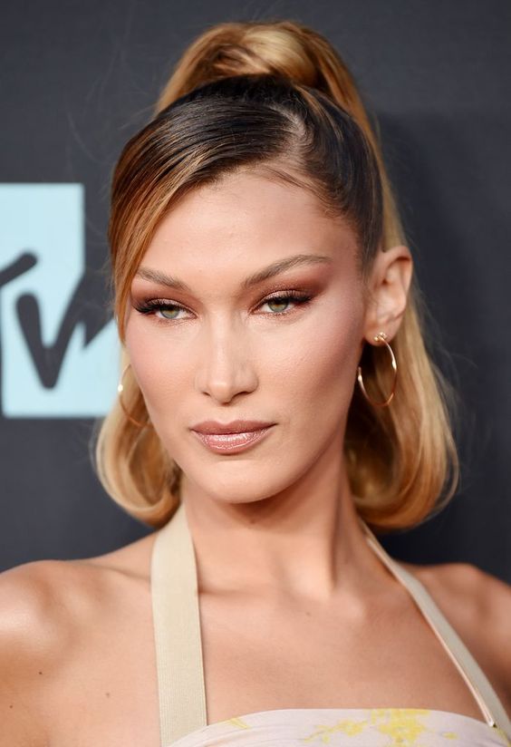 Top10: frizura ötletek Bella Hadidtól -  -  - bella hadid, frizura, haj, születésnap, 