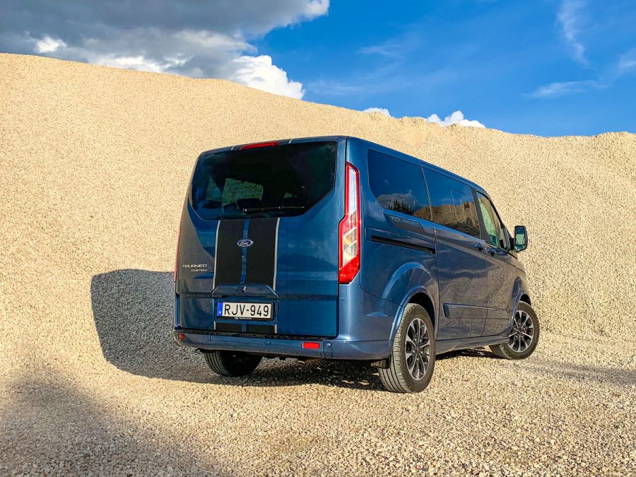 Kedvenc receptem 8 személyre - Autó & Motor -  - autó, custom, ford, sport, teszt, tourneo, 