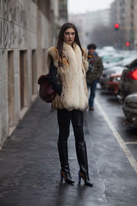 Stílusiskola: elő a műszőrme mellényekkel -  -  - divat, mellény, műszőrme, ősz, stílus, 