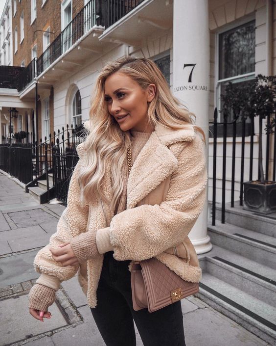 Stílusiskola: így viseld ősszel a nude színt -  -  - divat, nude, nude színek, outfit, stílus, 