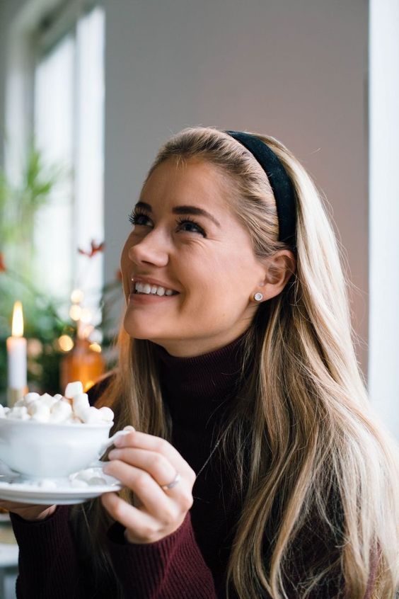 Stílusiskola: így viseld a szezon kedvenceit, a hajráfokat -  -  - divat, hajráf, stílus, 