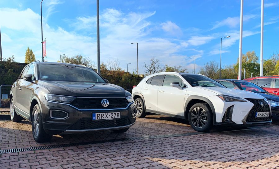Értelem és érzelem  – Lexus UX vs. VW T-Roc - Autó & Motor - MOBILITY - crossover jelentése, kompakt sütő, lexus ux, összehasonlítás, suv teszt, Troc, VW T-Roc, 