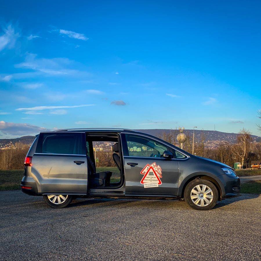 Másképpen izgalmasak – VW Sharan és Seat Alhambra - Autó & Motor - MOBILITY - alhambra, alhambra teszt, mpv car, seat, seat alhambra, sharan, vw, vw sharan, 