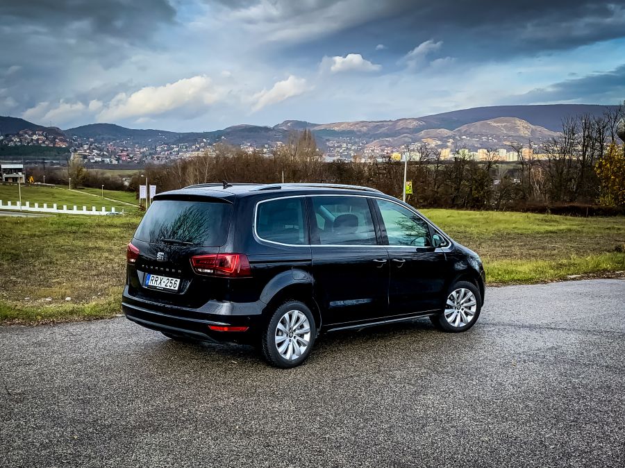 Másképpen izgalmasak – VW Sharan és Seat Alhambra - Autó & Motor - MOBILITY - alhambra, alhambra teszt, mpv car, seat, seat alhambra, sharan, vw, vw sharan, 