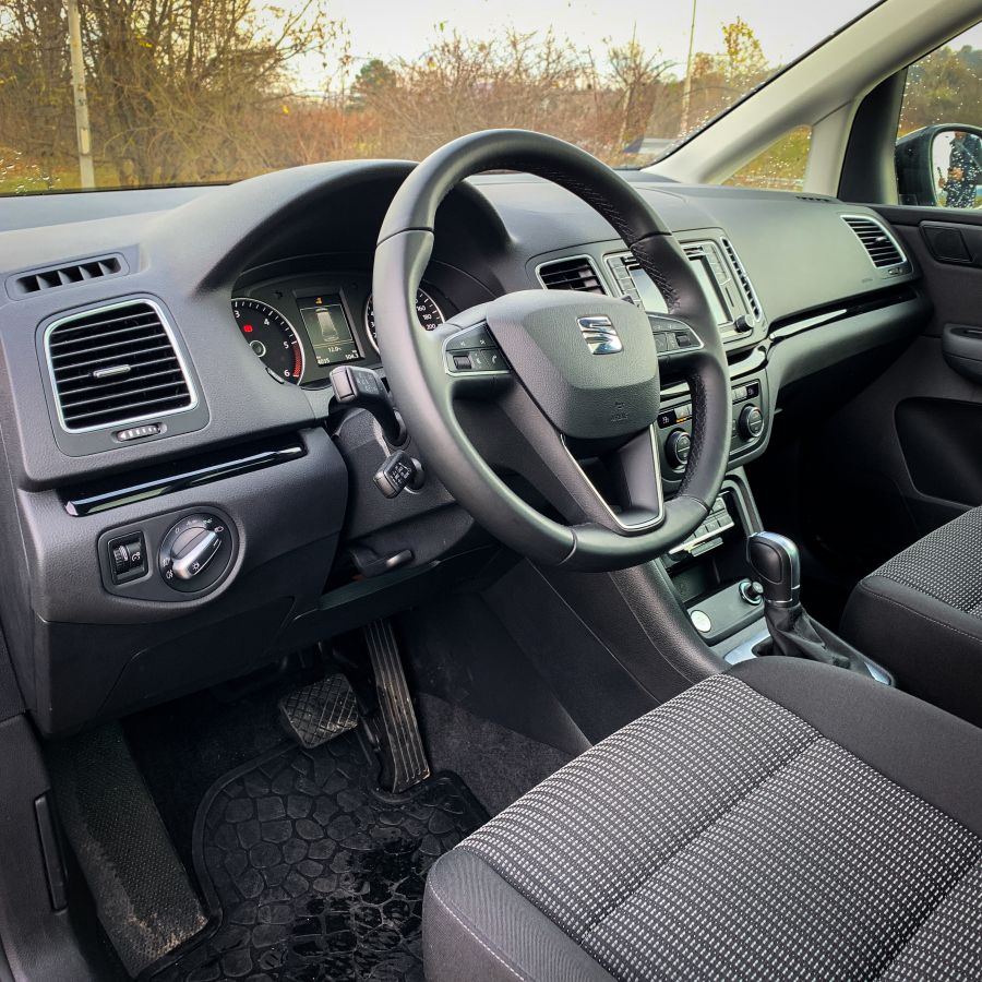 Másképpen izgalmasak – VW Sharan és Seat Alhambra - Autó & Motor - MOBILITY - alhambra, alhambra teszt, mpv car, seat, seat alhambra, sharan, vw, vw sharan, 
