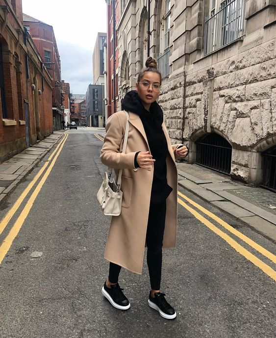 Stílusiskola: így viseld a teve színt -  -  - divat, outfit, stílus, teve, teve szín, 