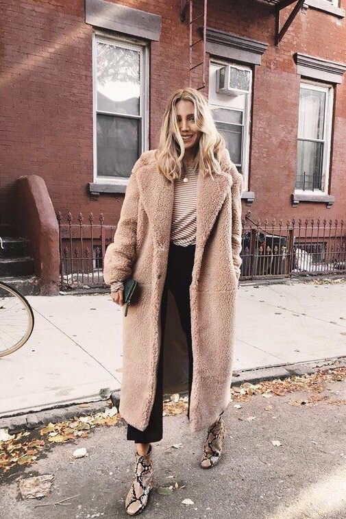 Stílusiskola: így viseld a teve színt -  -  - divat, outfit, stílus, teve, teve szín, 