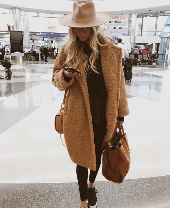 Stílusiskola: így viseld a teve színt -  -  - divat, outfit, stílus, teve, teve szín, 