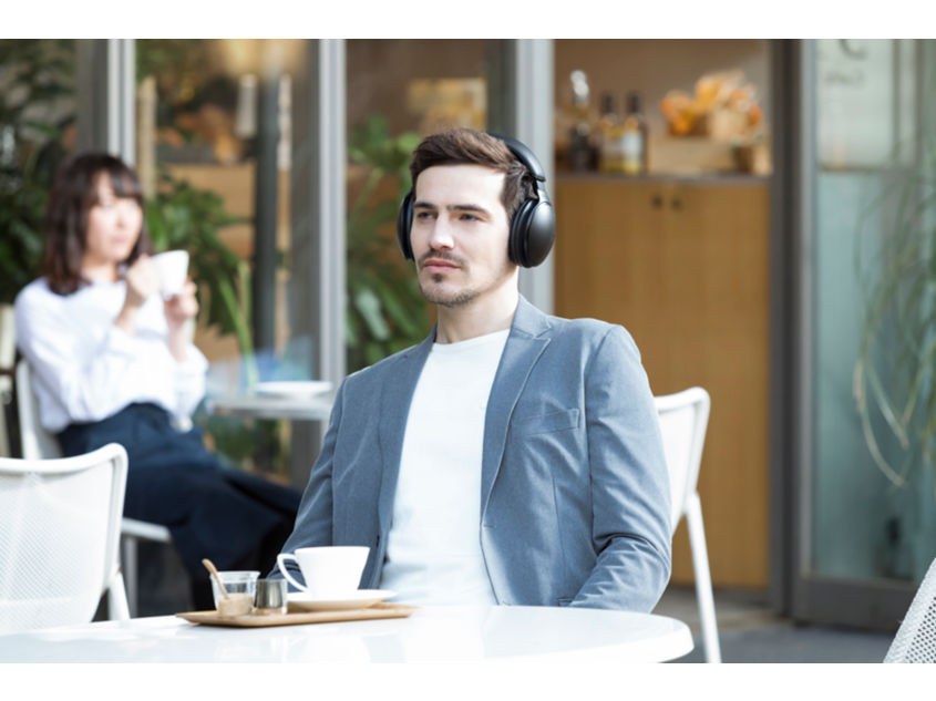 Vezeték nélküli HD hanghatás: a legfinomabb környezeti akusztikák bűvkörében - MOBILITY -  - ajándék, fejhallgató, karácsony, panasonic, 