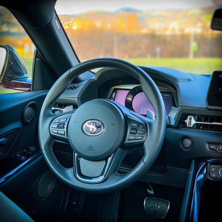 Semmi sem az, aminek látszik – Toyota Supra - Autó & Motor - MOBILITY - supra teszt, toyota supra, toyota supra teszt, 