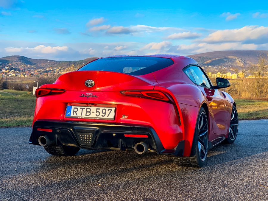 Semmi sem az, aminek látszik – Toyota Supra - Autó & Motor - MOBILITY - supra teszt, toyota supra, toyota supra teszt, 