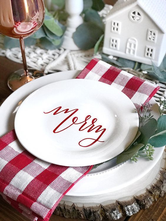 Top10: így varázsolhatod ragyogóvá a vacsora asztalt karácsonykor -  -  - asztal, karácsony, teríték, 