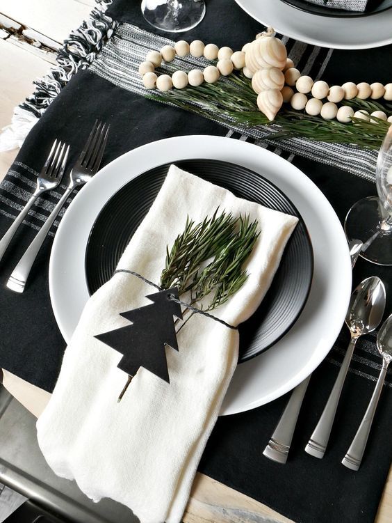 Top10: így varázsolhatod ragyogóvá a vacsora asztalt karácsonykor -  -  - asztal, karácsony, teríték, 