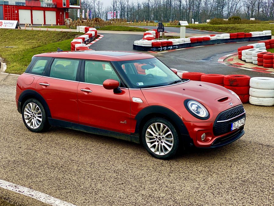 Vidámságot hoz az életbe – Mini Clubman Cooper S - Autó & Motor - MOBILITY - cooper s, cooper teszt, mini, mini clubman, mini clubman cooper, mini clubman cooper s, 