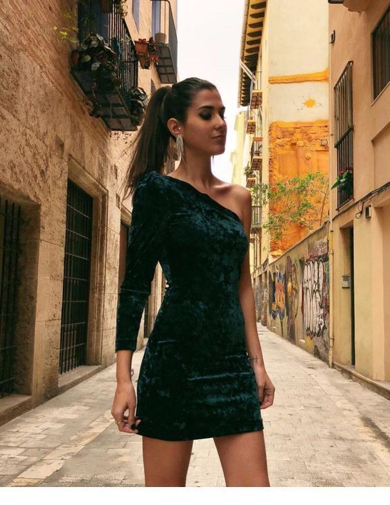 Stílusiskola: így lehetsz csinos koktélruhákban szilveszterkor -  -  - koktélruha, outfit, szilveszter, 