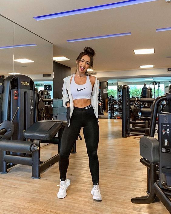 Stílusiskola: 10 szett, ami motiválni fog az edzésre -  -  - divat, edzés, outfit, sport, 