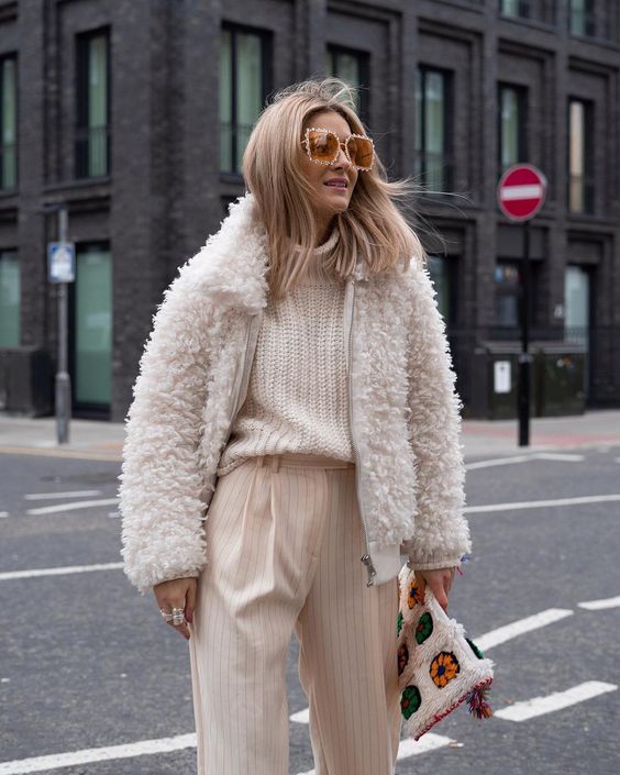 Stílusiskola: így viseld télen a nude árnyalatokat -  -  - divat, nude, nude színek, outfit, stílus, 