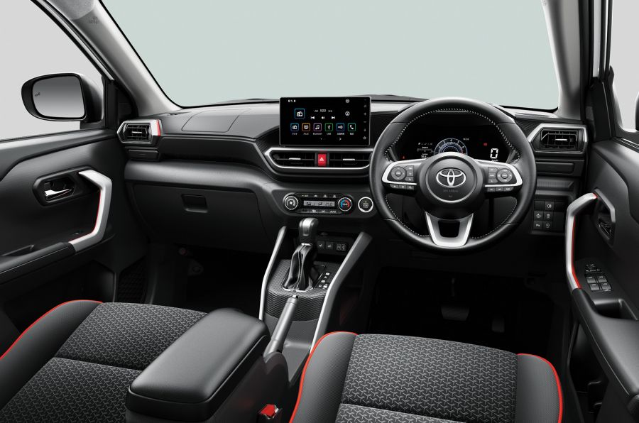 Vadonatúj kompakt suv-ot készül bemutatni európában a Toyota - Autó & Motor -  - raize, suv, toyota,