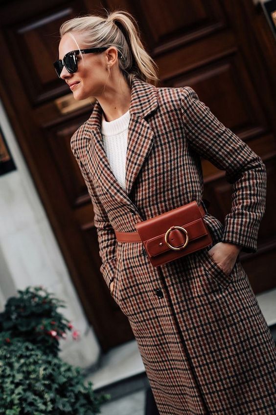 Stílusiskola: így viselj övtáskákat télen -  -  - divat, outfit, övtáska, tél, 