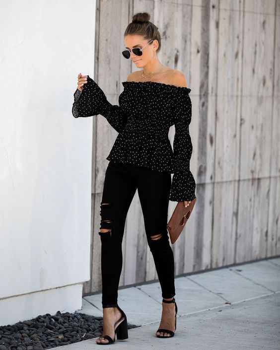 Stílusiskola: a pöttyös ruhadarabok lesznek a tavasz kedvencei -  -  - divat, outfit, pöttyös, stílus, tavasz, 