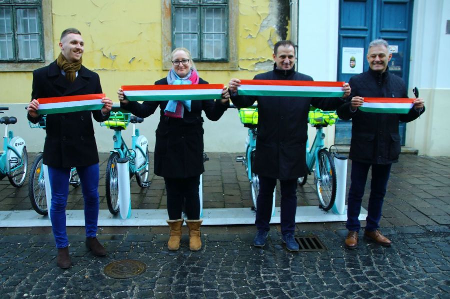 Két keréken a Magyar Suzuki támogatásával - Autó & Motor -  - kerékpár, suzuki, támogatás,