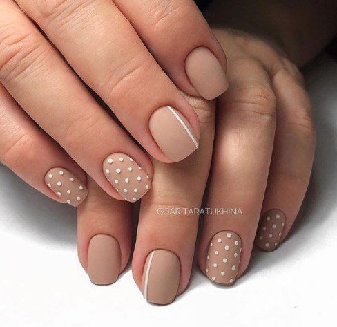 Top10: nude manikűr ötletek télre -  -  - köröm, manikűr, nude, nude színek, 