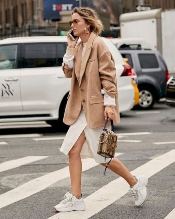 Stílusiskola: így viseld tavasszal a bézs színt -  -  - bézs, outfit, tavasz, 