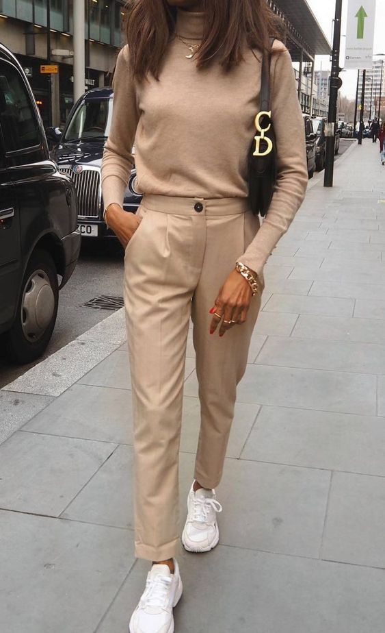 Stílusiskola: így viseld tavasszal a bézs színt -  -  - bézs, outfit, tavasz, 