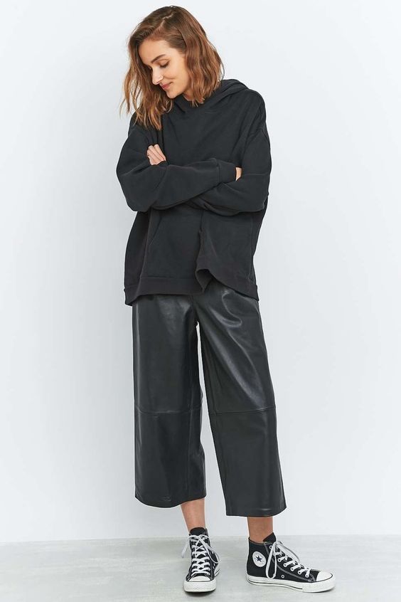 Stílusiskola: így viselj bőrnadrágokat -  -  - bőrnadrág, divat, outfit, stílus, 