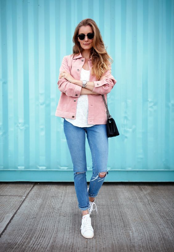 Stílusiskola: így viseld a babarózsaszínt tavasszal -  -  - babarózsaszín, divat, outfit, rózsaszín, stílus, 