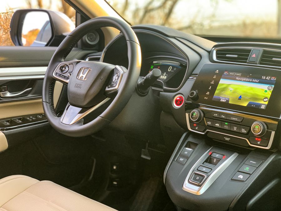 Majdnem tökéletes! - Honda CR-V 2.0 Hybrid Lifestyle - Autó & Motor - MOBILITY - honda crv, honda crv hibrid teszt, honda crv lifestyle 2.0 hybrid, honda hibrid, honda hybrid, honda teszt,