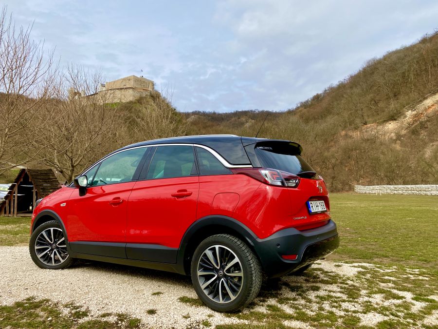 Opel hangulat Peugeot kulccsal – Crossland X 1.5d Ultimate - Autó & Motor - MOBILITY - crossland x, crossland x teszt, opel crossland x, opel crossland x teszt, opel suv teszt, opel teszt, 