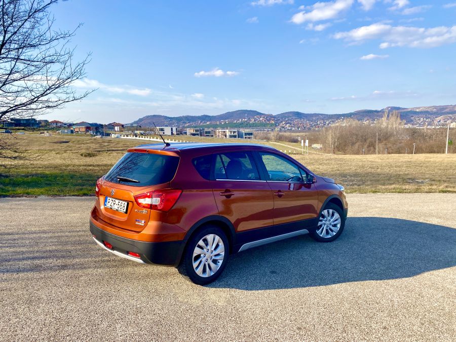 Minden igényt kielégít - Suzuki SX4 S-Cross 1.4 Hybrid GLX - Autó & Motor - MOBILITY - suzuki, suzuki hibrid, suzuki hybrid, suzuki scross, suzuki sx4, suzuki sx4 scross, 