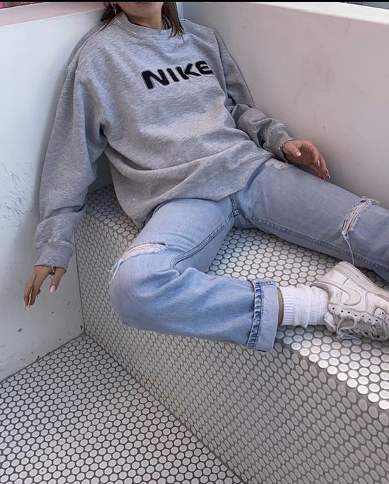 Stílusiskola: a kényelmes is lehet csinos, csak az egyensúlyra kell figyelni -  -  - kényelmes, outfit, ruhák, stílusiskola, 