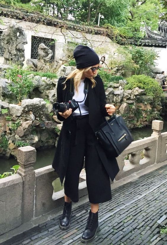 Stílusiskola: így viselj tavasszal feketét -  -  - fekete, outfit, tavasz, 